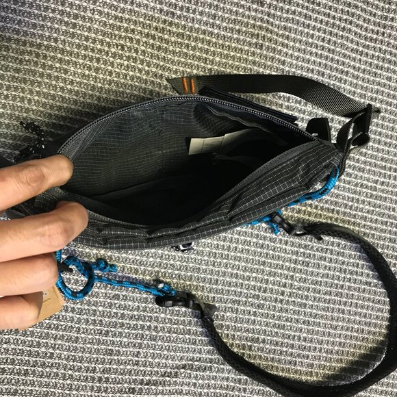 Patagonia Wader Work Station Crossbody Bag - Picture 5 of 6